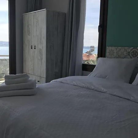 Lemon House Cunda *