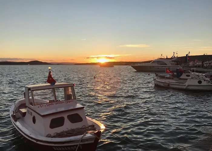 Bed & Breakfast Lemon House Cunda