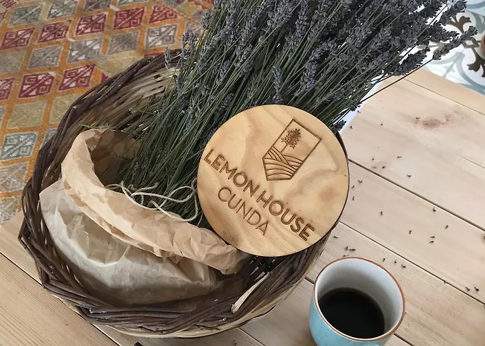 Lemon House Cunda